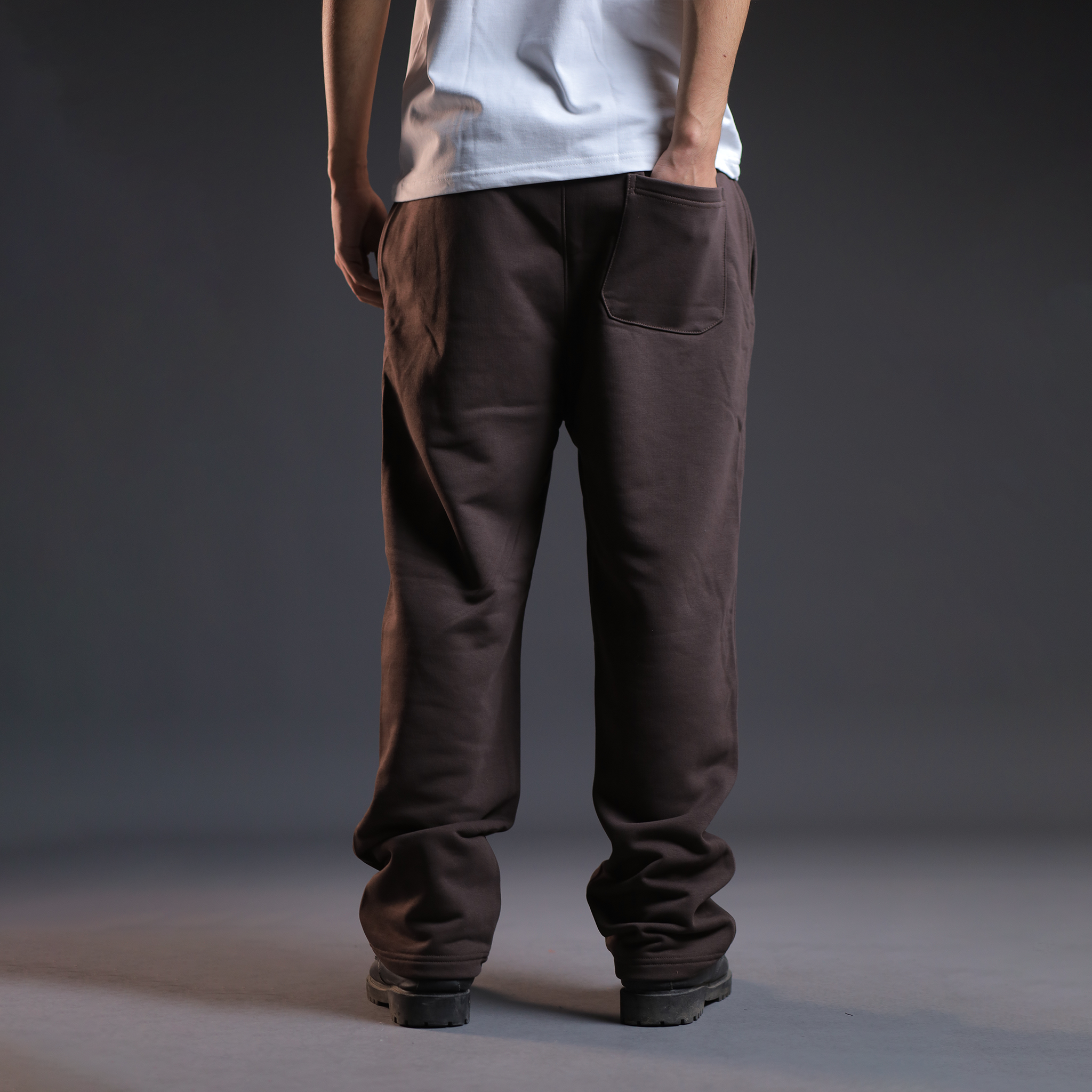 Light Straight Pants - Brown
