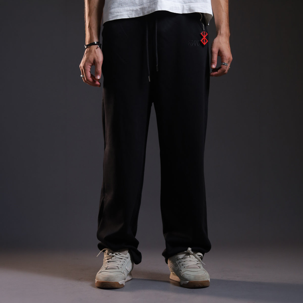 The Utility Jogger Black