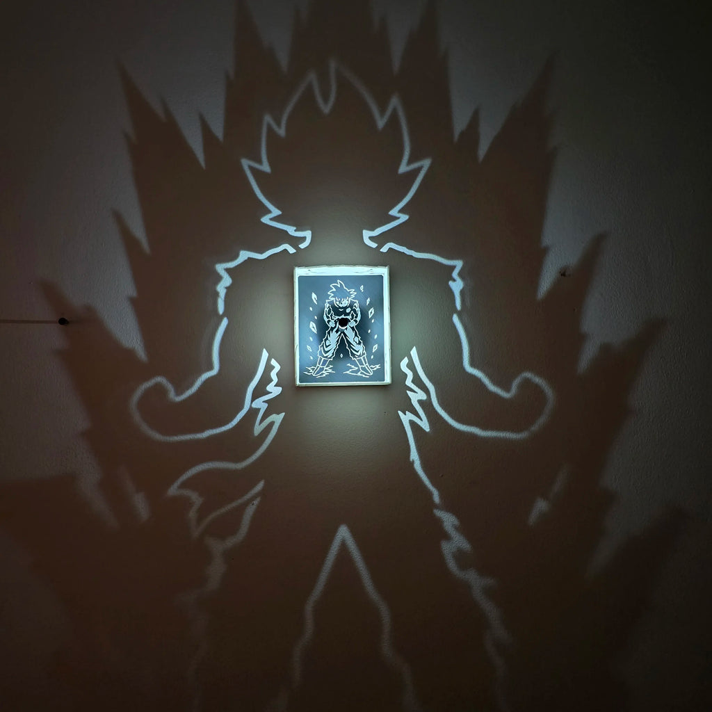 Goku Super Saiyajin shadow lamp